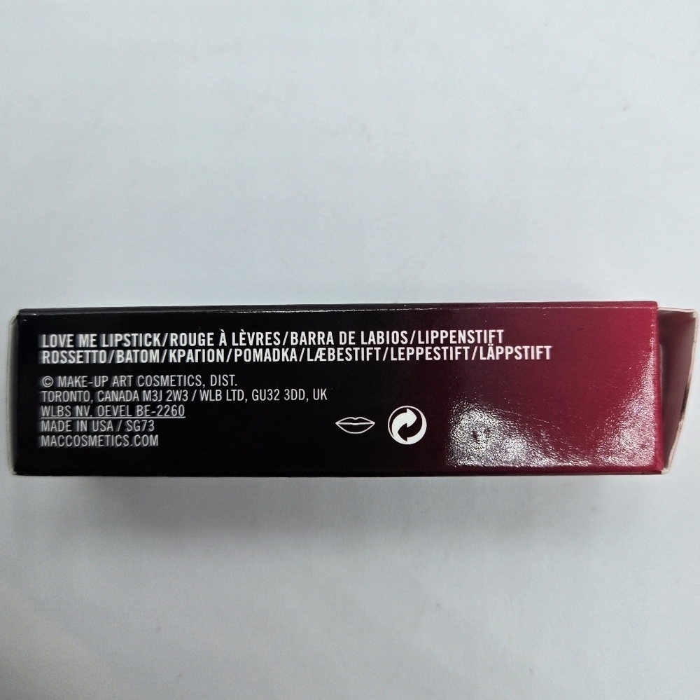 MAC You're So Vain 419 Love Me Lipstick - Picture 7 of 16